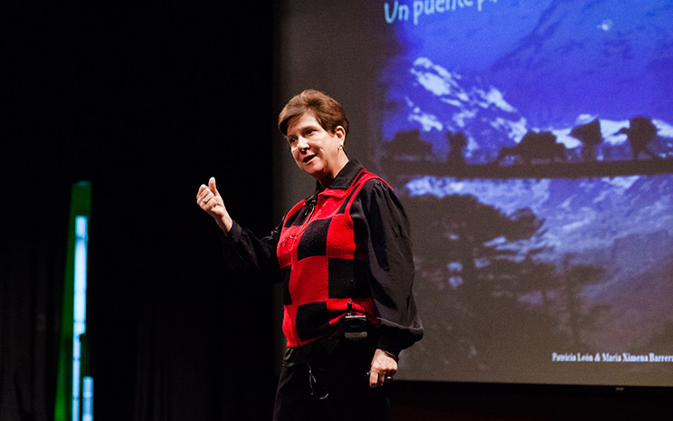 Patricia León:  “La educación que no cambia al ser humano no tiene sentido”