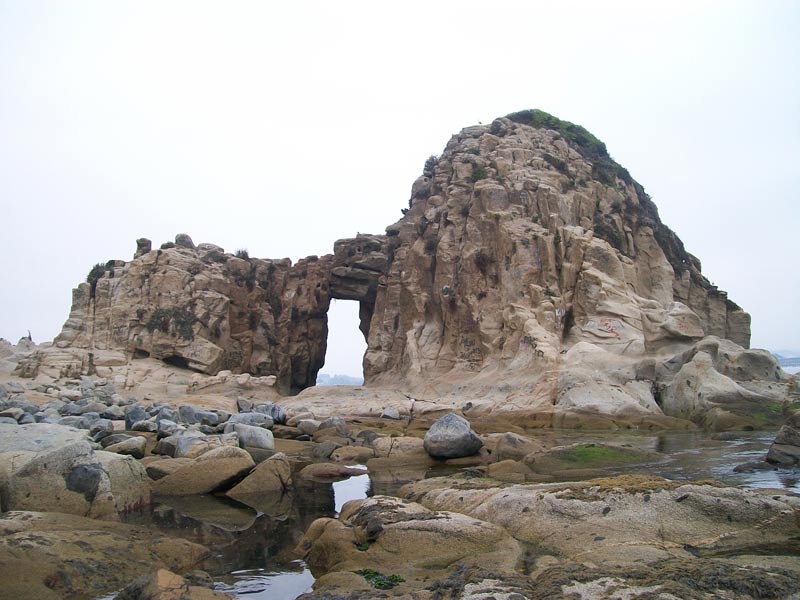 Escuela de Geología da un nuevo paso para la creación del Geoparque de Puchuncaví