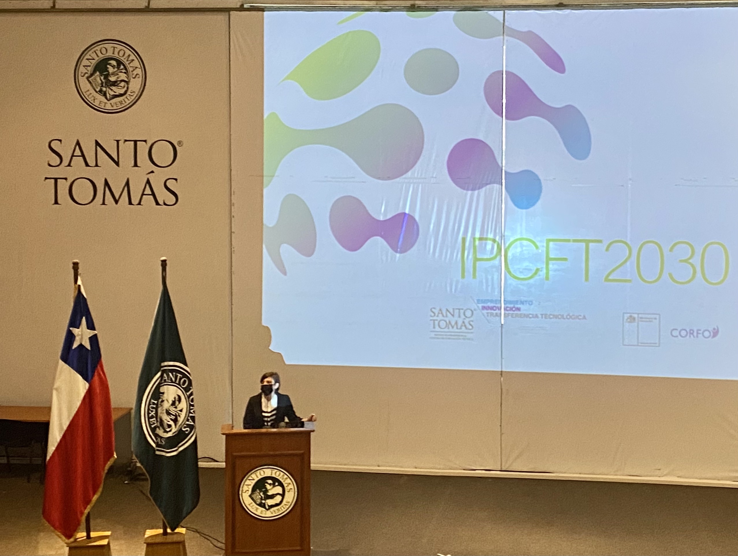 Levantamiento De Experiencias: Proyectos de innovación y transferencia tecnológica desarrollados en sede La Serena, Programa IP-CFT 2030.