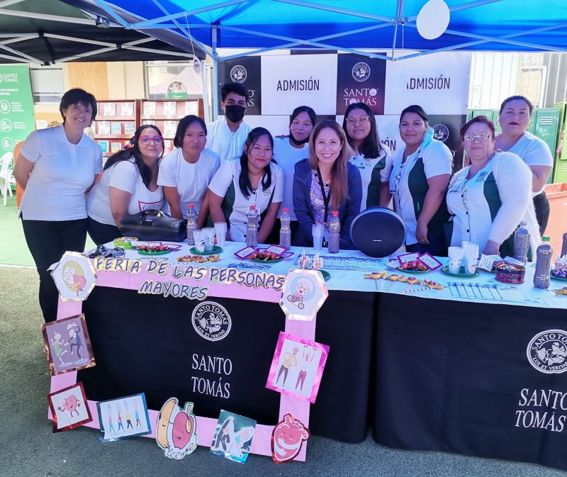 Personas Mayores participaron en Feria de Salud