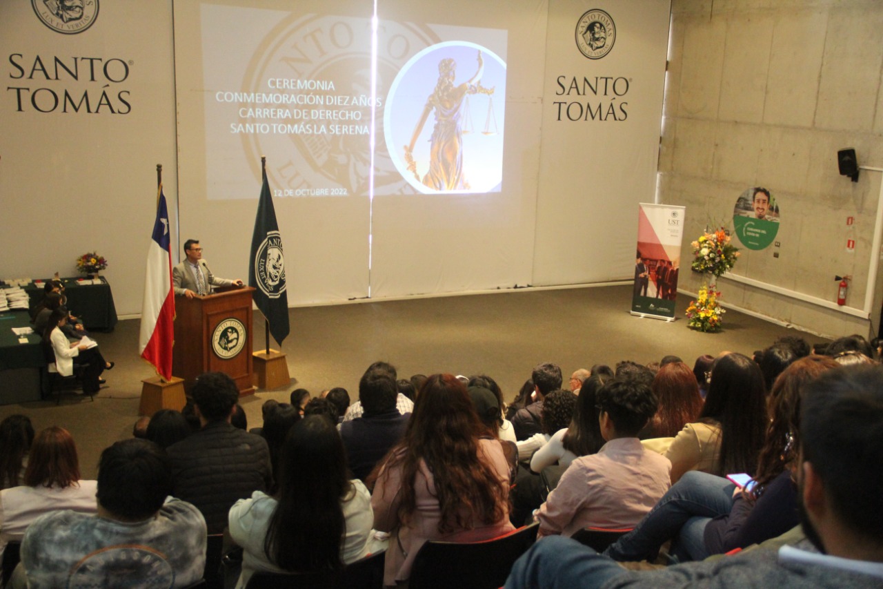 La Carrera de Derecho de Santo Tomás La Serena celebró su décimo aniversario en la Región de Coquimbo