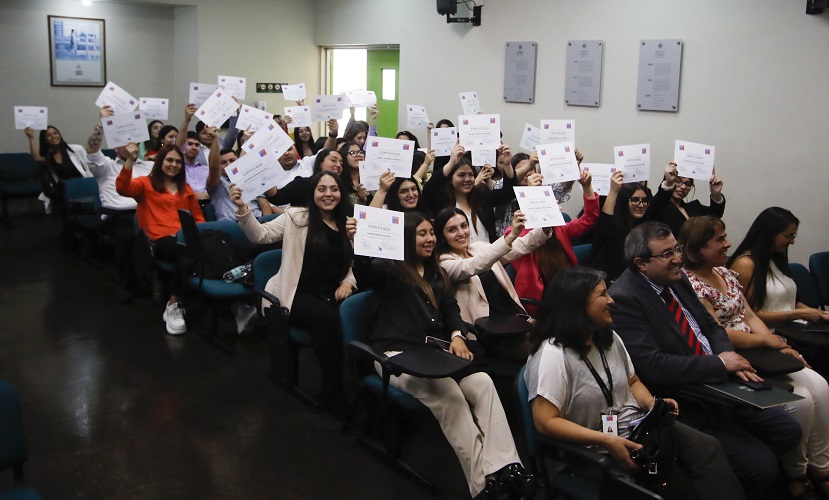 Sernameg certificó a 65 estudiantes de Santo Tomás Talca como Monitores Juveniles en Prevención de Violencia contra la Mujer