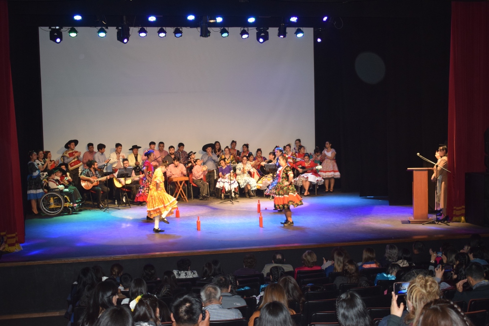 Primer Encuentro folclórico Inclusivo se realizó en Centro Cultural de Padre Las Casas