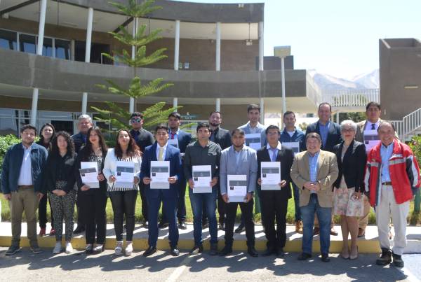 Santo Tomás Copiapó y PUCOBRE certifican a 15 jóvenes del programa "Operador Minero Subterránea"