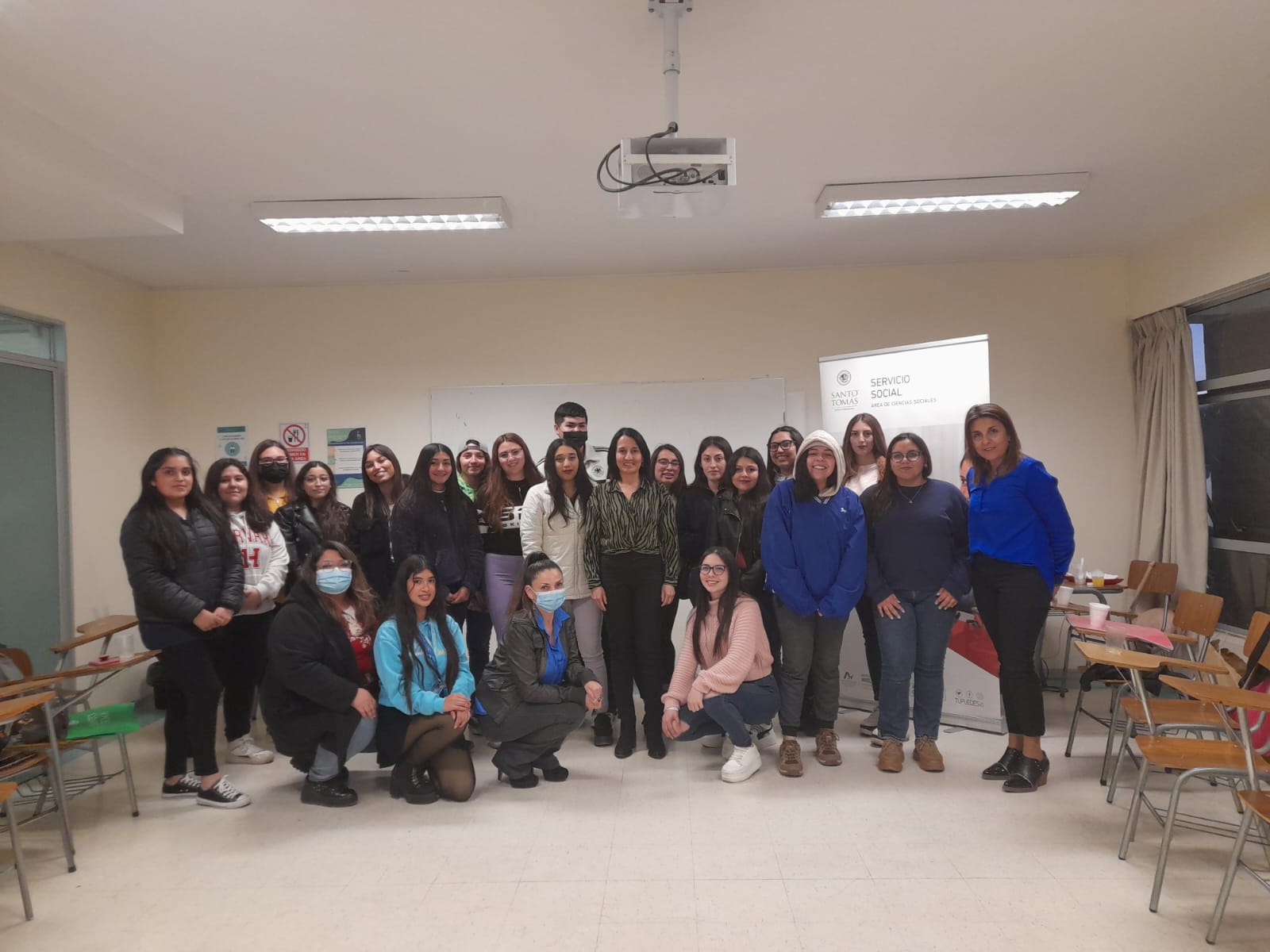 Con diversas actividades de aprendizaje alumnos de técnico en trabajo social de Santo Tomás La Serena celebraron la semana de su carrera