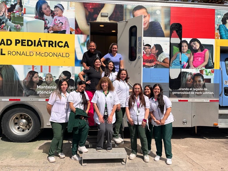 Santo Tomás y Fundación para infancia Ronald McDonald realizaron operativos de salud en La Pintana