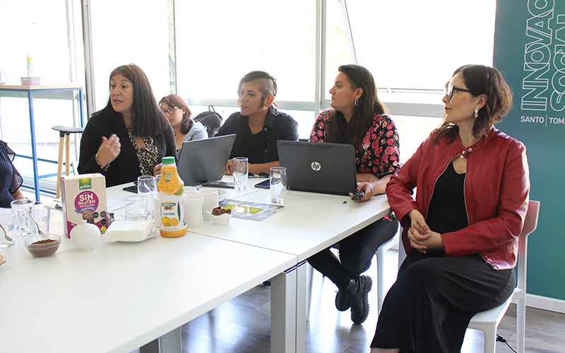 Centro de Atención Integral para Mujeres con Energías Positivas recibe visita de representantes del Ministerio de Salud