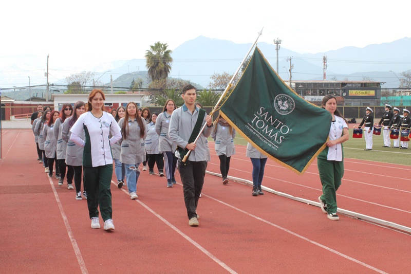 Estudiantes de educación y salud apoyaron Olimpiadas Especiales Provincia Cordillera