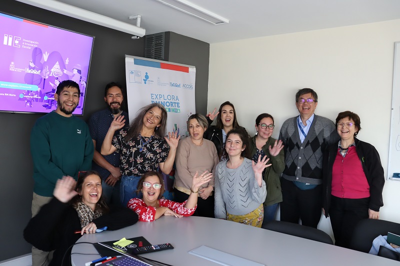 La Universidad Santo Tomás, recibió a los profesores que participarán en los Mini Explorador@s de Explora RM Norte