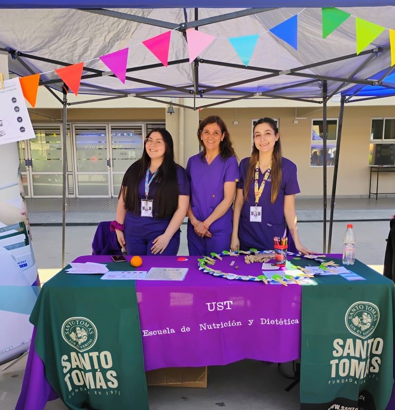 Destacada participación de la carrera de Nutrición y Dietética UST Talca en Feria Regional de Alimentación Saludable