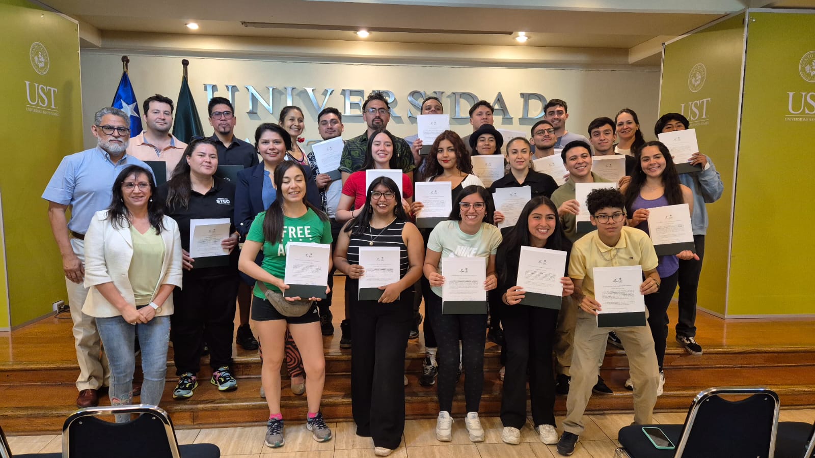 Ceremonia de Certificación del Curso de Formación de Promotores de Vida Activa en la Primera Infancia 2024