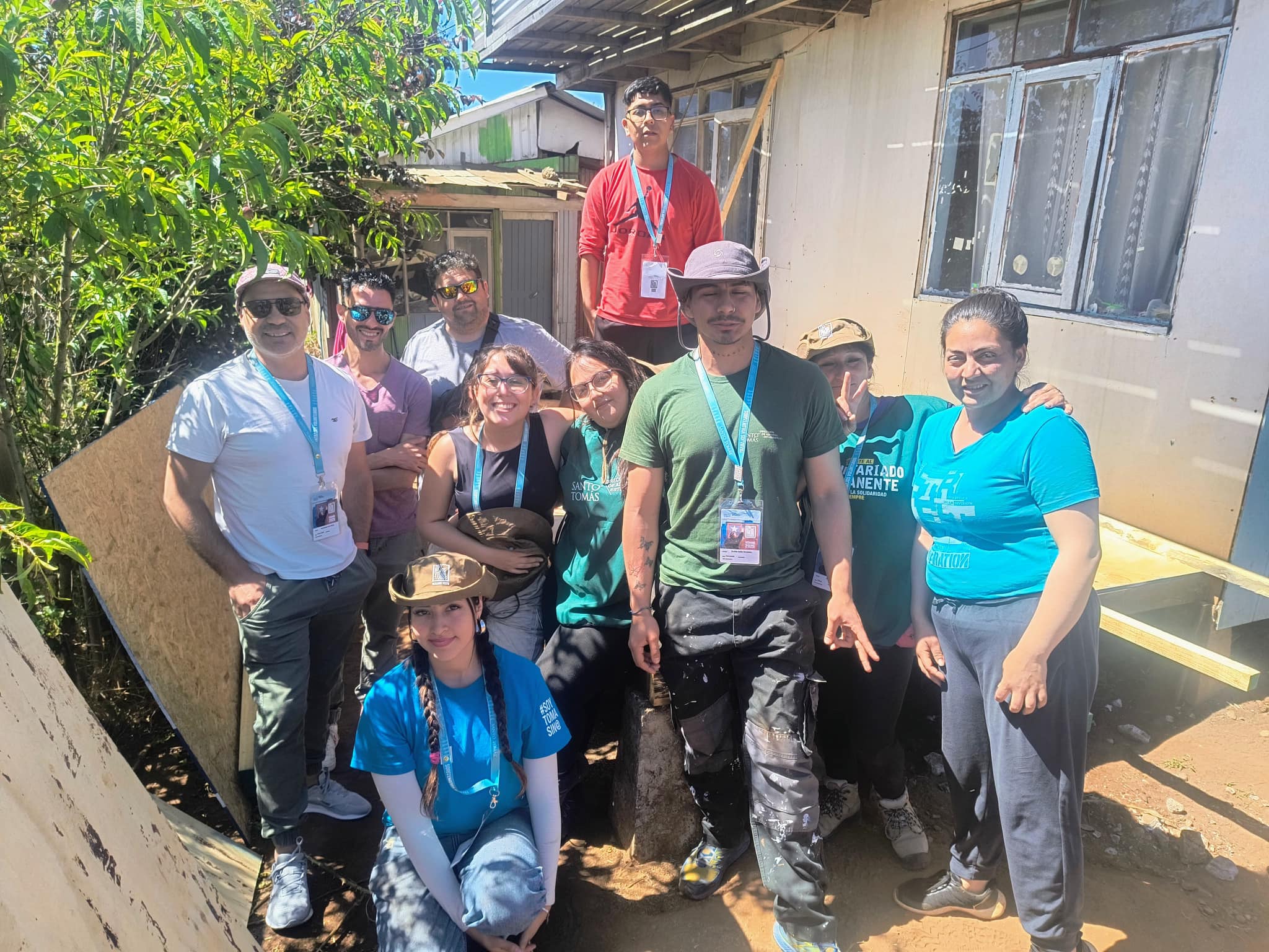 De las aulas a la acción social: 25 estudiantes de Santo Tomás Talca participaron en los trabajos voluntarios de verano 