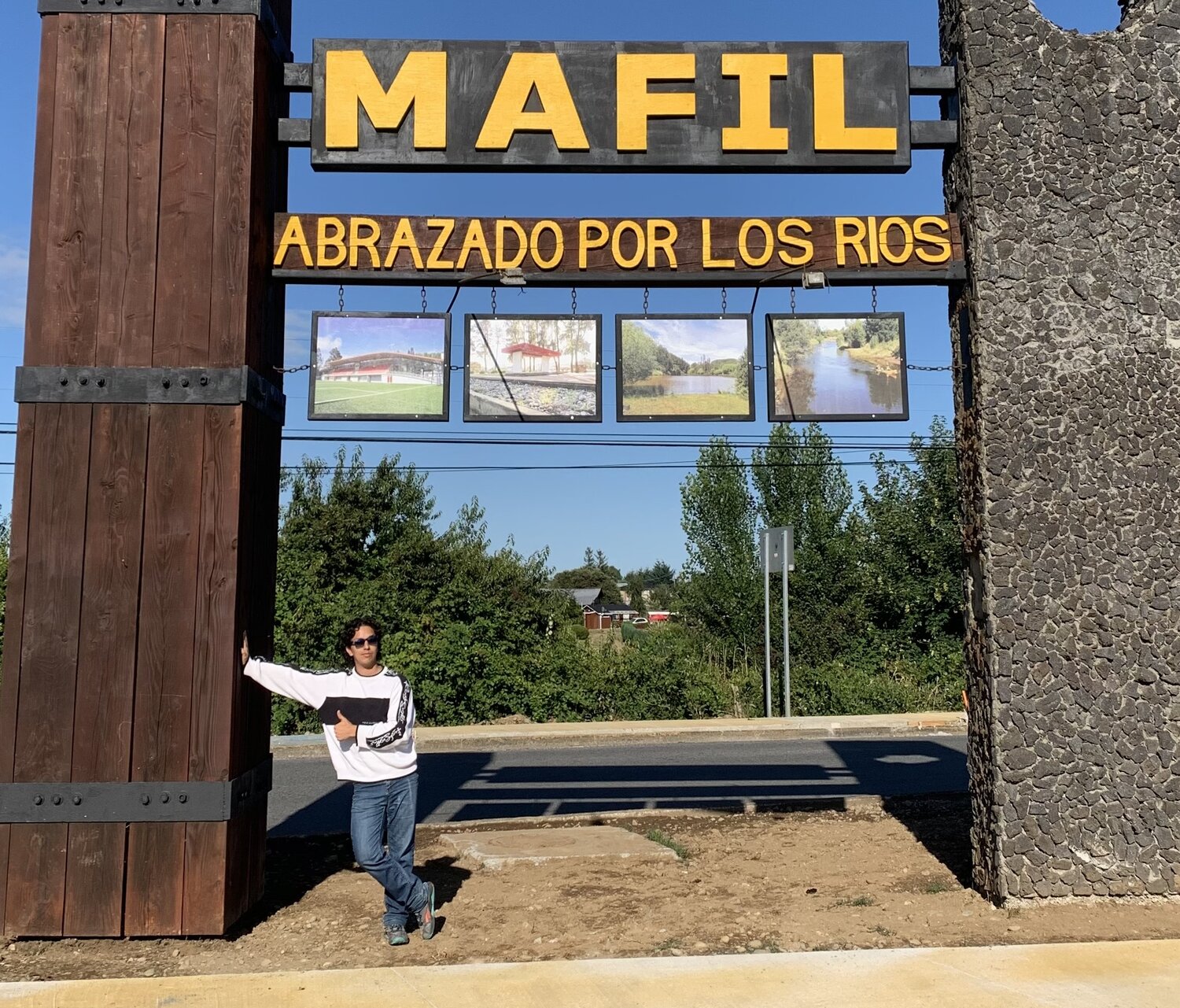 Estudiante de Biotecnología realiza pasantía de investigación en laboratorio de Austral Biotech en Máfil