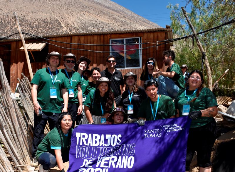 Estudiantes de Santo Tomás transformarán localidades de Tongoy y Guanaqueros en Trabajos Voluntarios de Verano 2025